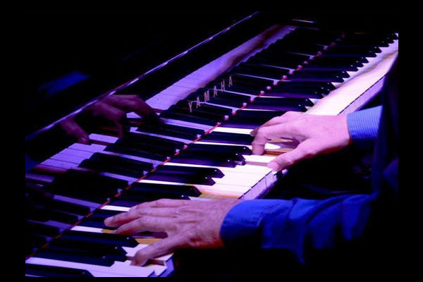 Dueling Pianos Friday Night At Revel